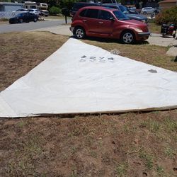 Sell For Single Sailboat Or Double Sailboat Not Sure No Rips No Tears And Good Condition
