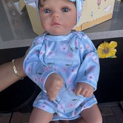 Bay Girl Doll Collectible
