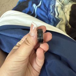 Men’s Wedding Ring Size 8