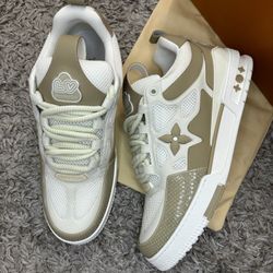 Louis Vuitton Shoe Size 10