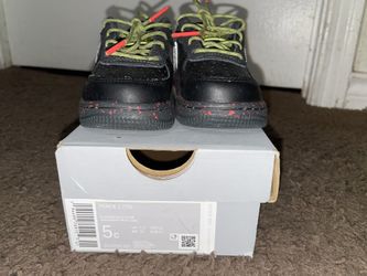 Nike AF1 Air Force  One Sz 5c