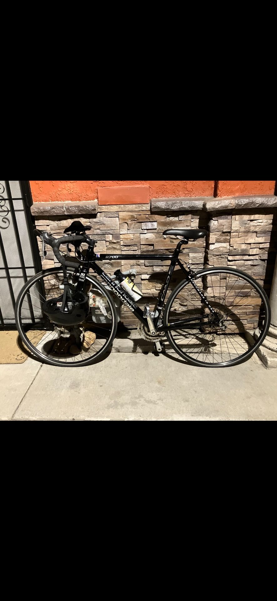 CANNONDALE R700 Bike