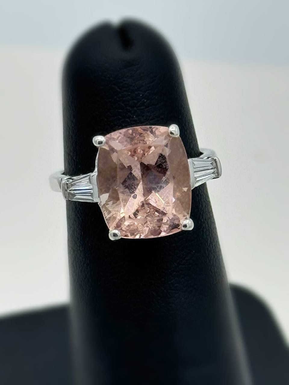 14k solid white gold 5Ct Morganite Cushion Cut Diamond