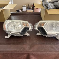 2012-2015 Tacoma Headlight Assemblies 