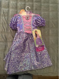 Princess dresses- Rapunzel and Anna size 4