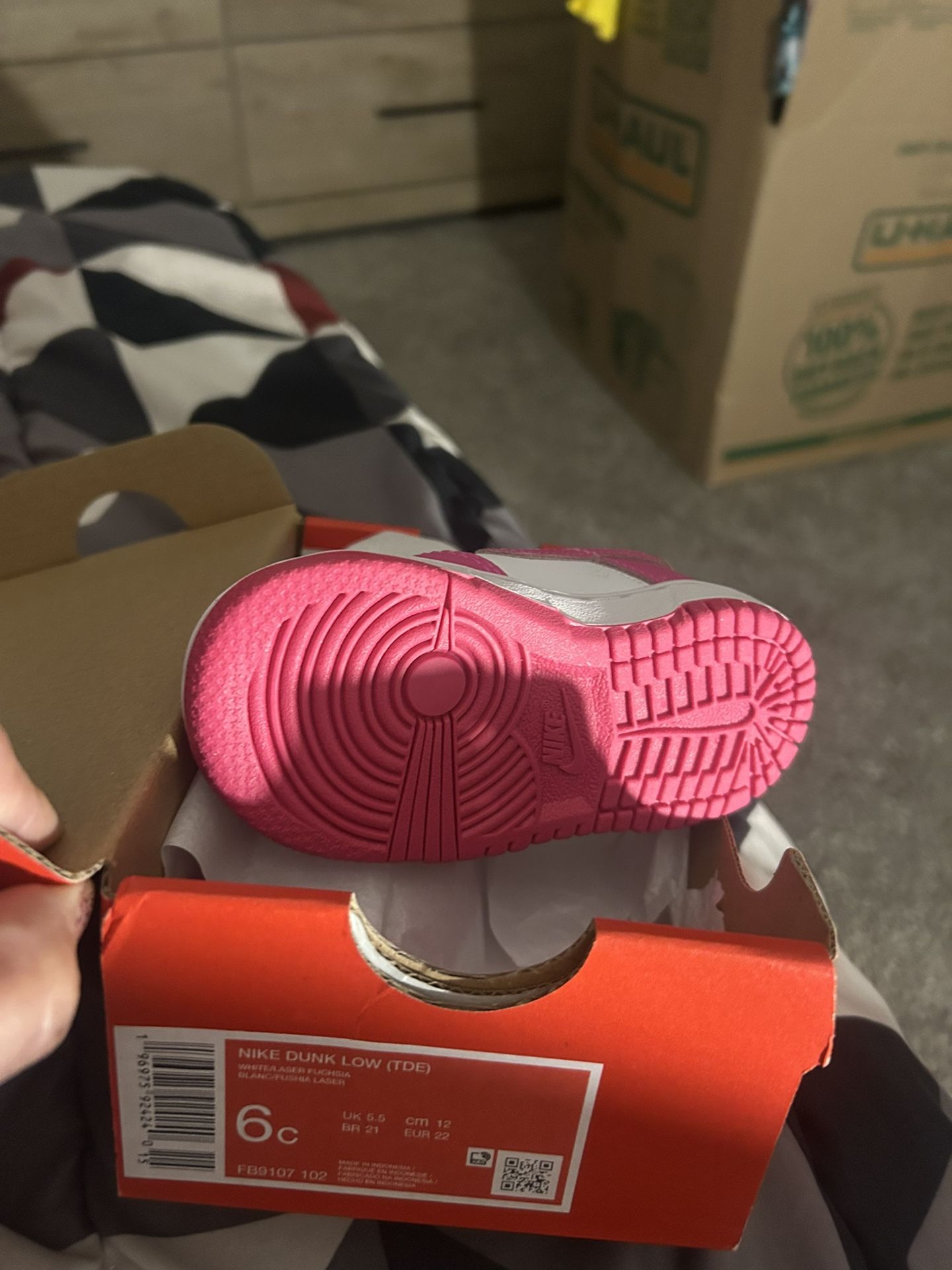 Nike Size 6c 