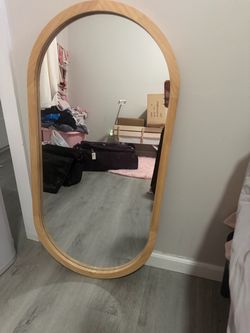 Oval mirror