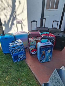Carry on luggage buenas condisiones $20 y $25