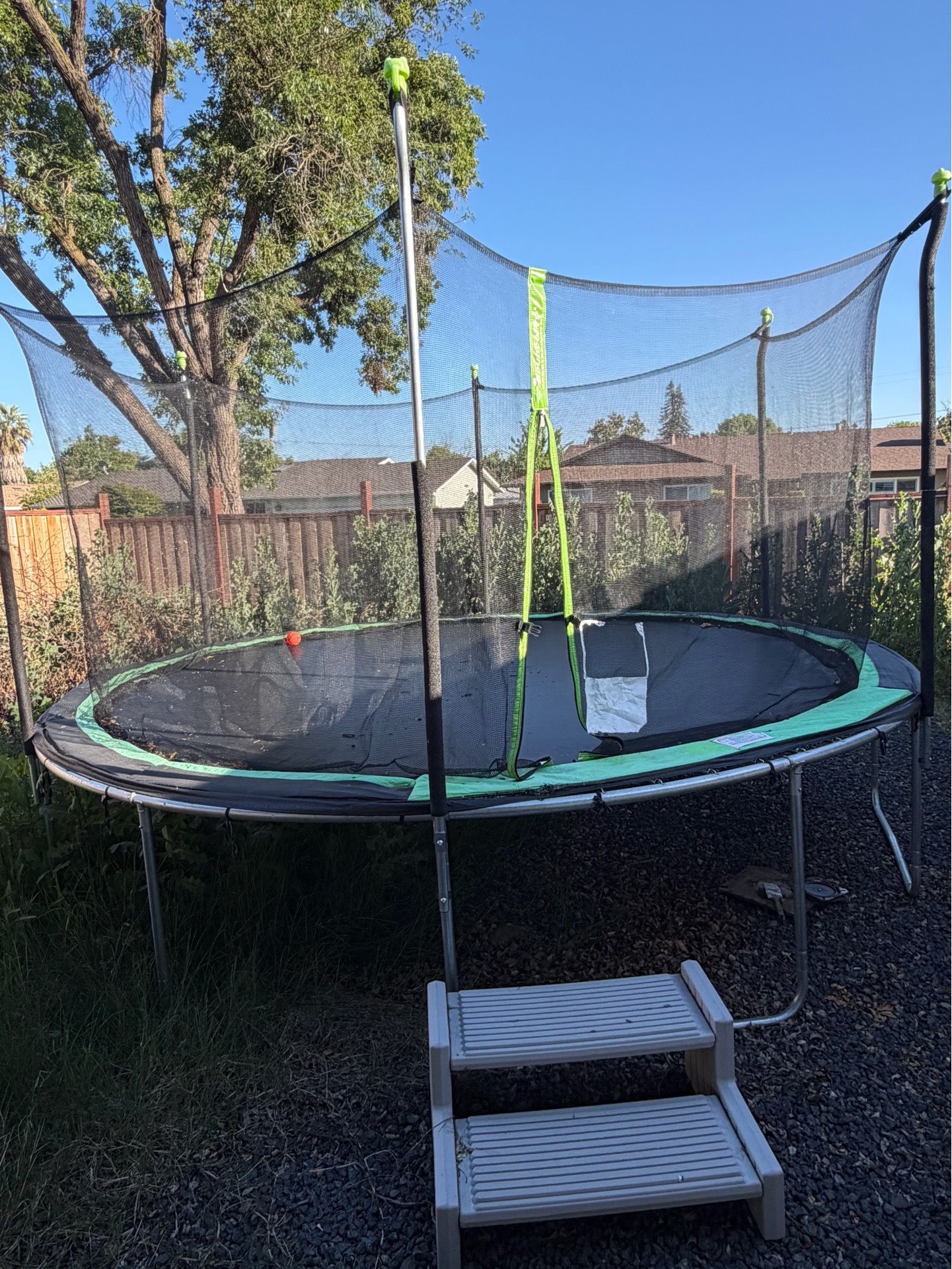 Trampoline