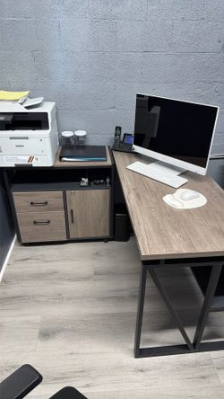 Business table