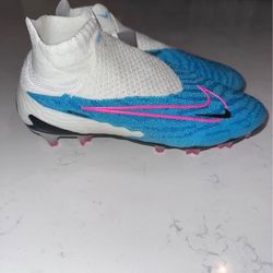 Nike Grip Elite GX Cleats 