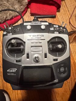 Futaba T8FG 14-Channel FASST-2.4GHz Multi-ch/7-ch Mode Selectable