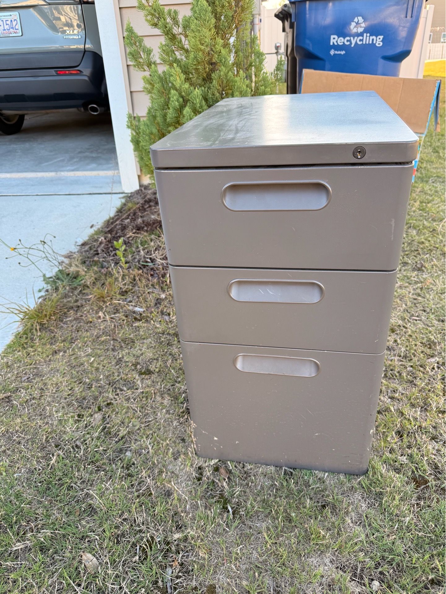 Filing cabinet