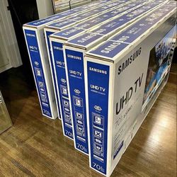 70” Samsung Smart 4K LED UHD Tv !!