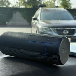 Logitech Ultimate Ears MEGABOOM Water Resistant Bluetooth Wireless Speaker