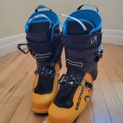Salomon Ski Boots