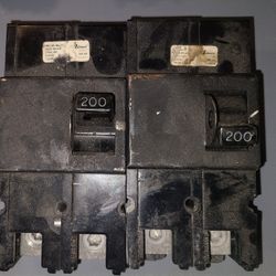 Various Breakers All Different Amps