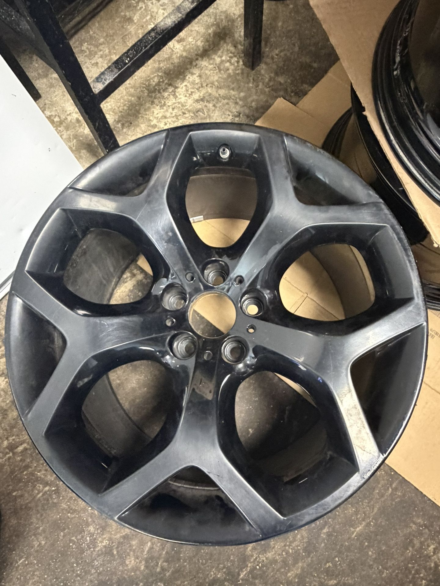 Set Of Staggered BMW Wheels 275 Front. 315 Rear