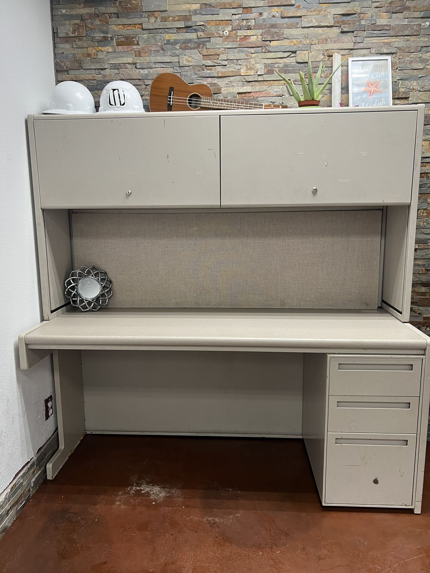 Office/ Commercial Desk