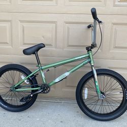 Mongoose Legion Bmx