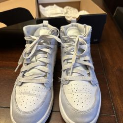Jordan 1 MID (PS) size 2 Y