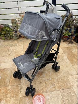 Joovy Groove Ultralight Stroller