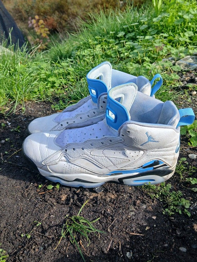 Jordan MVP - Men's (DZ4475-140, White/Carolina/Black