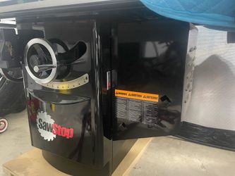 Sawstop table saw