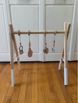 Baby play gym