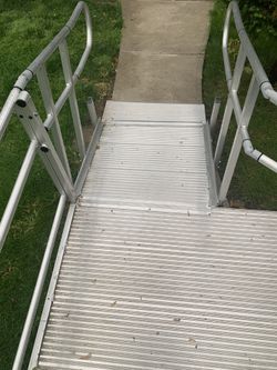 —CHEAP— Mobility Wheelchair Ramp