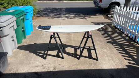 Maurice Cole Reverse Vee Shortboard 5’10
