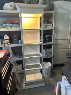 Shelf w/ lighting