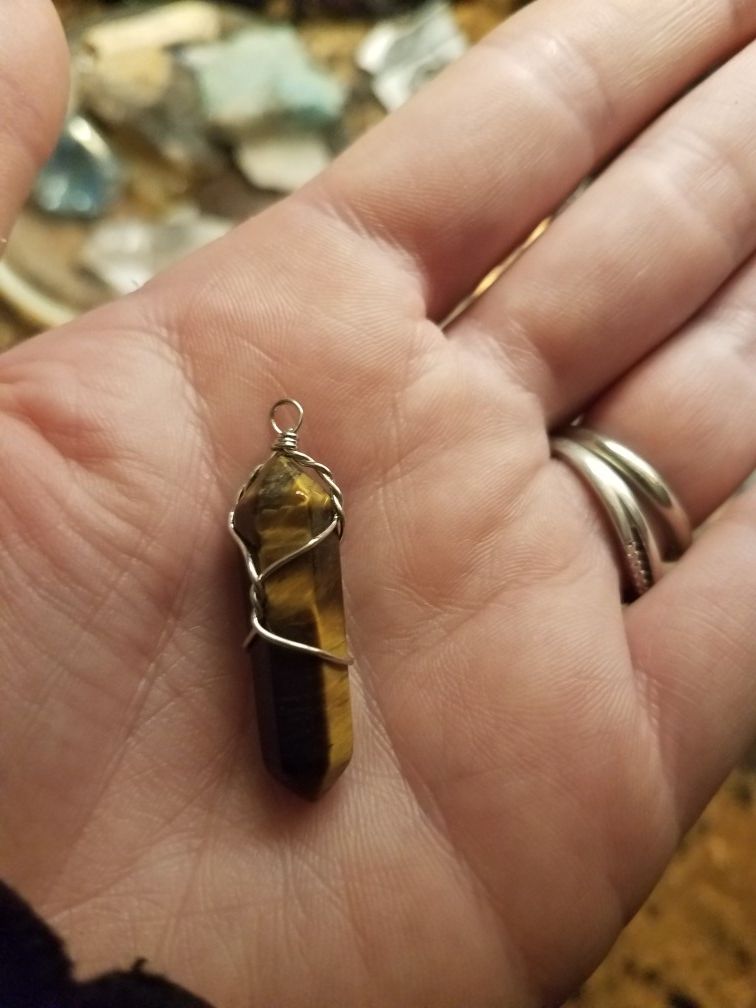 Tigers eye pendant