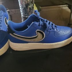 Chenille Swoosh Nike Air Force Ones 🥶 Size 10