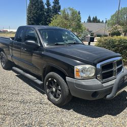 2005 Dodge Dakota