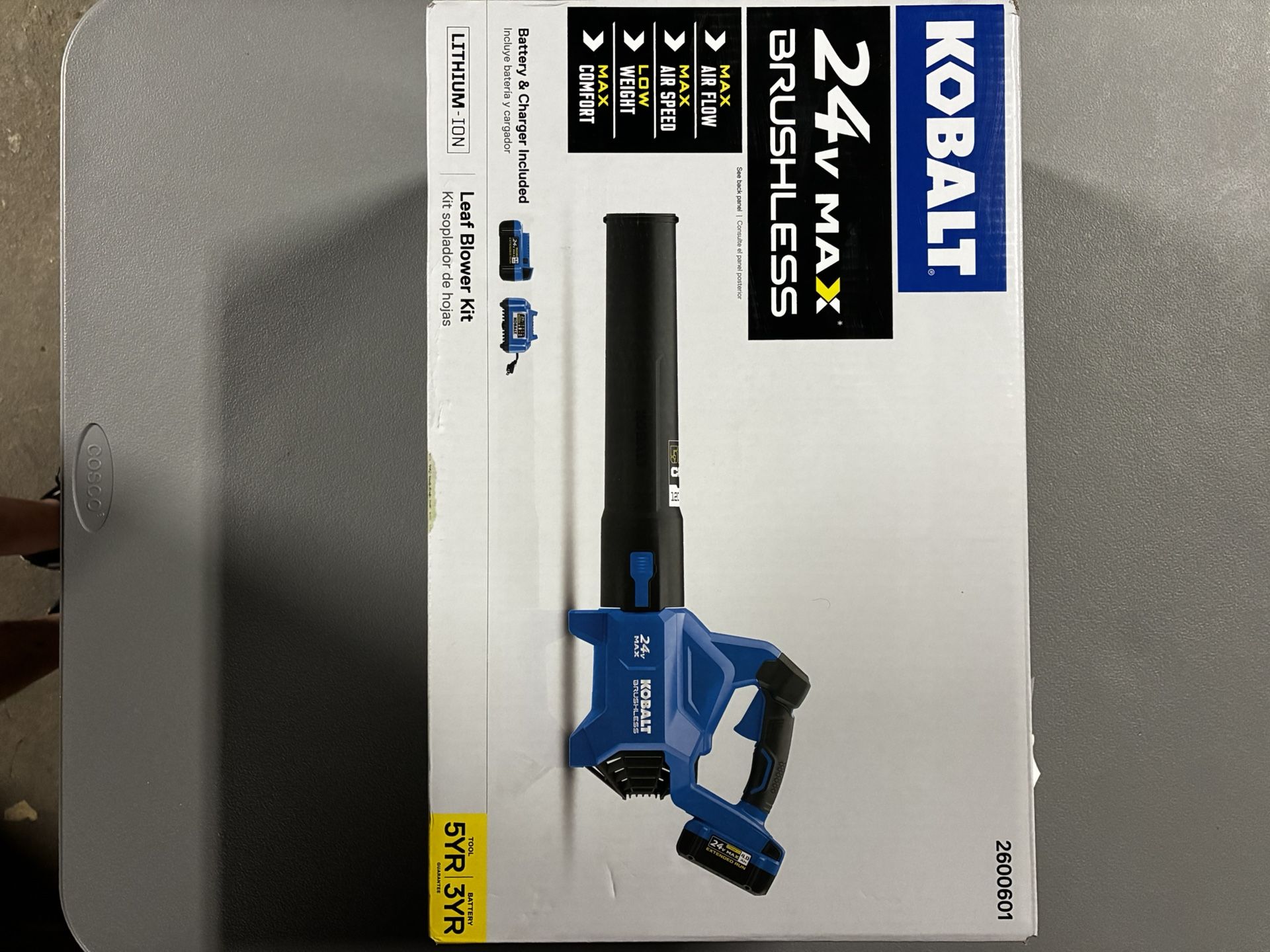 Kobalt 24-volt Max Brushless Cordless Electric Leaf Blower Kit.  