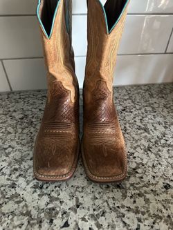 Ariat woman boots
