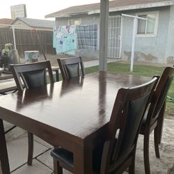 Table For Sale $120 Or Best Offer