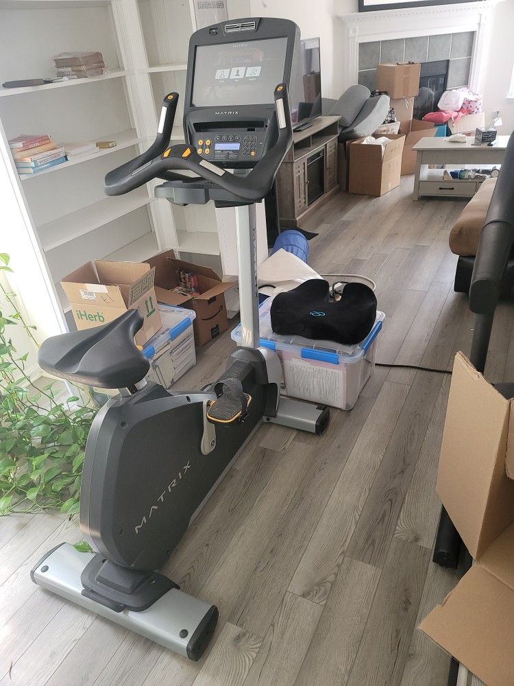 Matrix Stationary Bike- Commercial Size