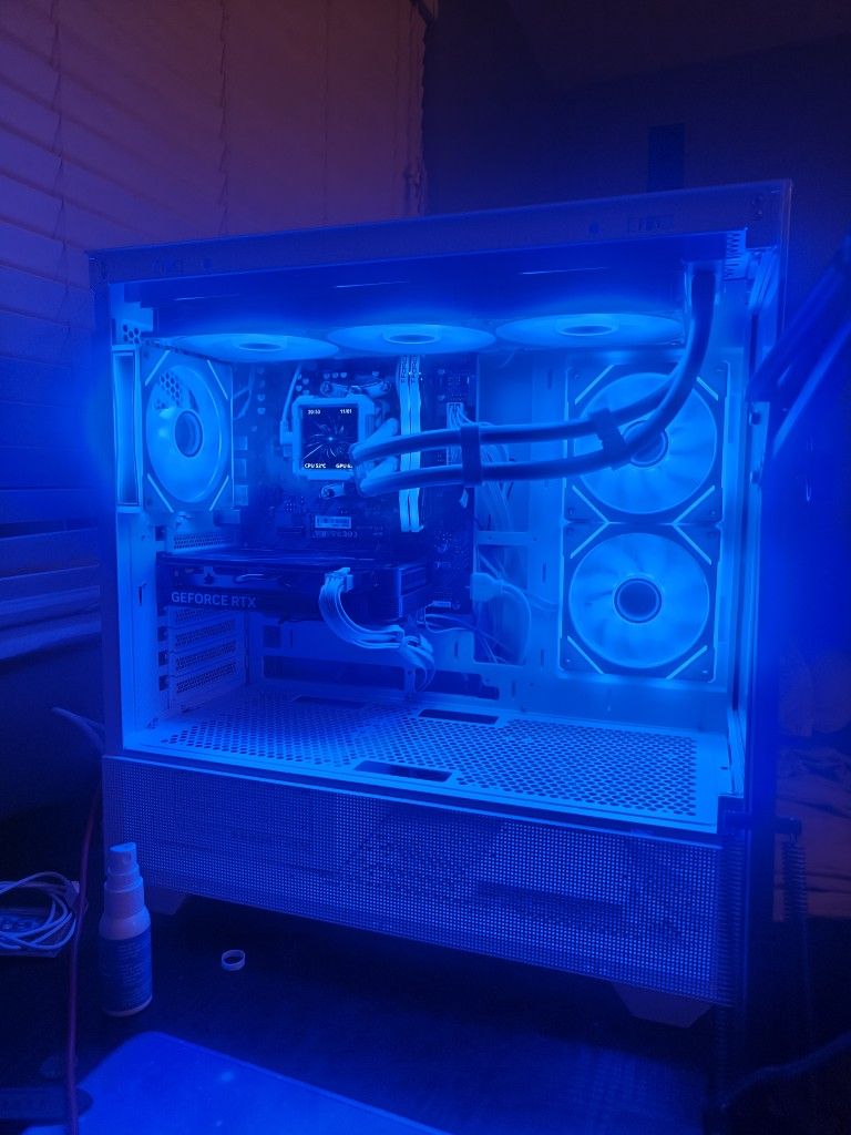 FLASH SALE FOR CHRISTMAS GAMING PC