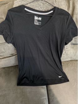 Nike tee