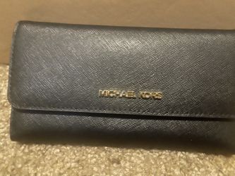 Micheal Kors Wallet 