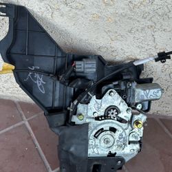 Honda Odyssey Sliding Door Motor Left