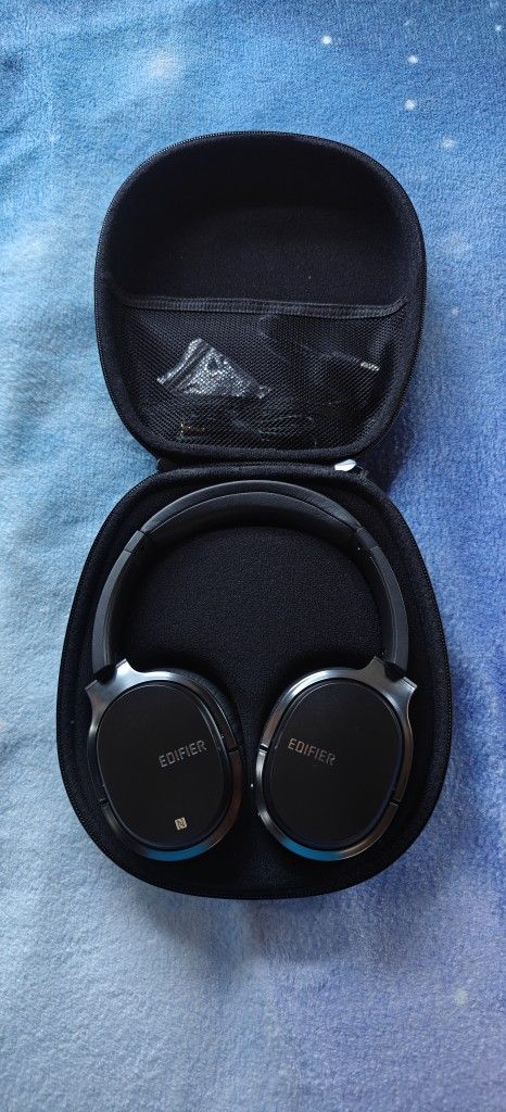 Edifier W830BT Noice Canceling Bluetooth Headphones 