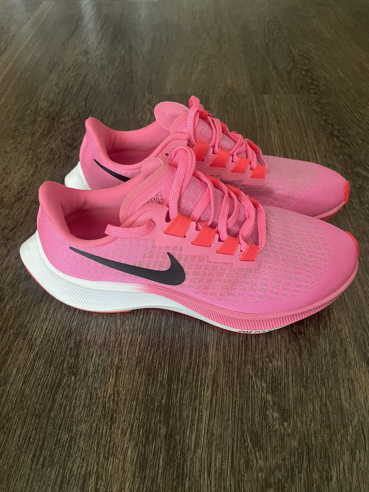 Athletic Shoes Nike Pegasus 37 Usc Nike Air Zoom Pegasus 37