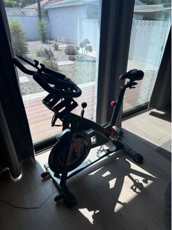 Schwinn IC4 Indoor Cycling Bike