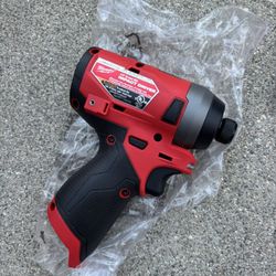 Impact Driver 1/4 Milwaukee