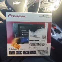Pioneer Stero DMH-241EX