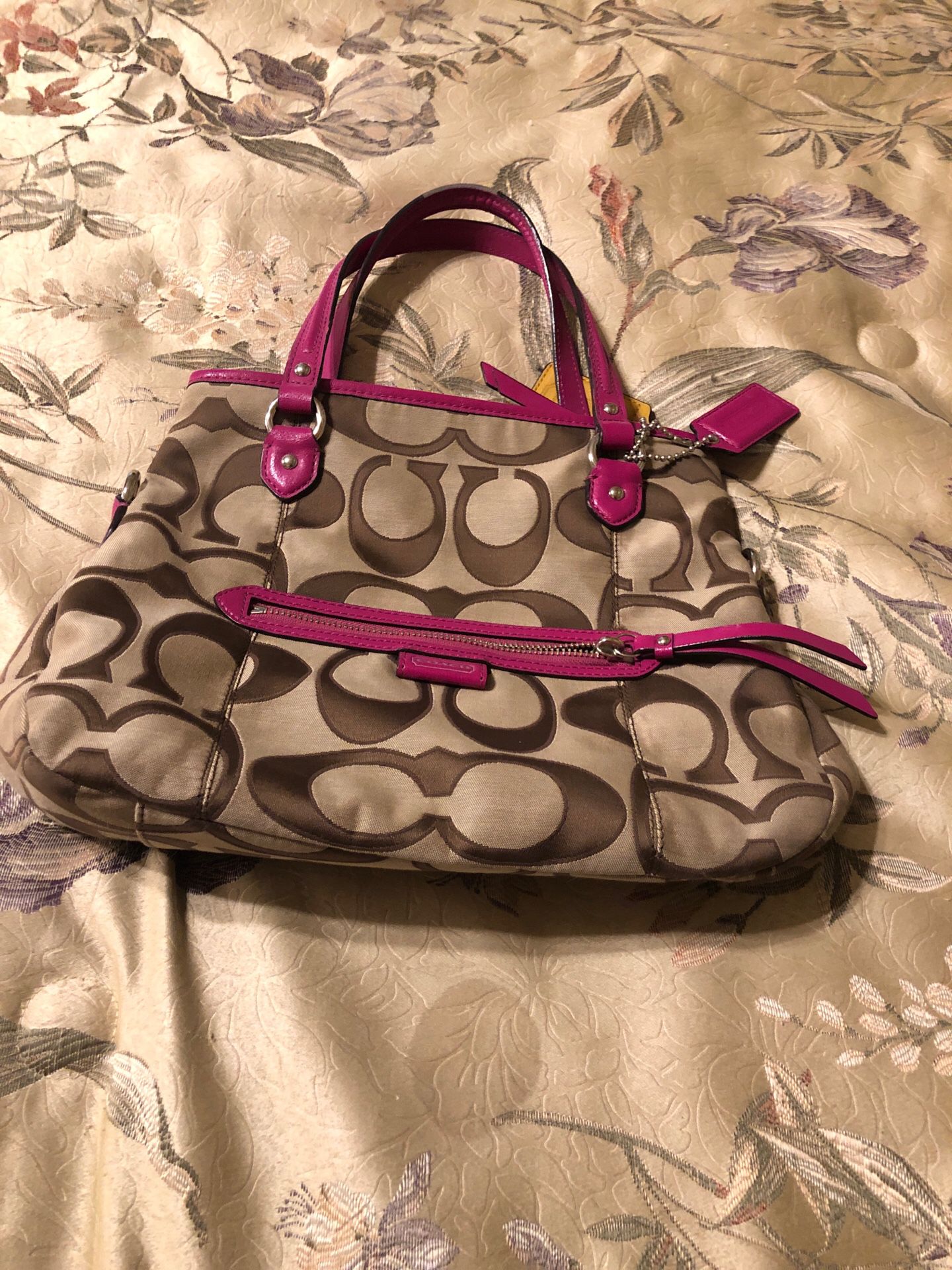 Authentic coach purse. Like new condition