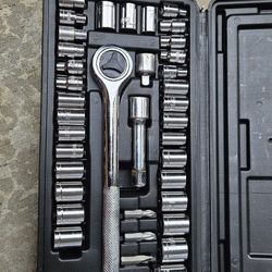 Socket Set
